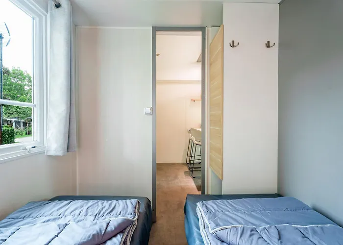 ホリデーパーク Lydia's Mobilhome Am Europa-park Boofzheim